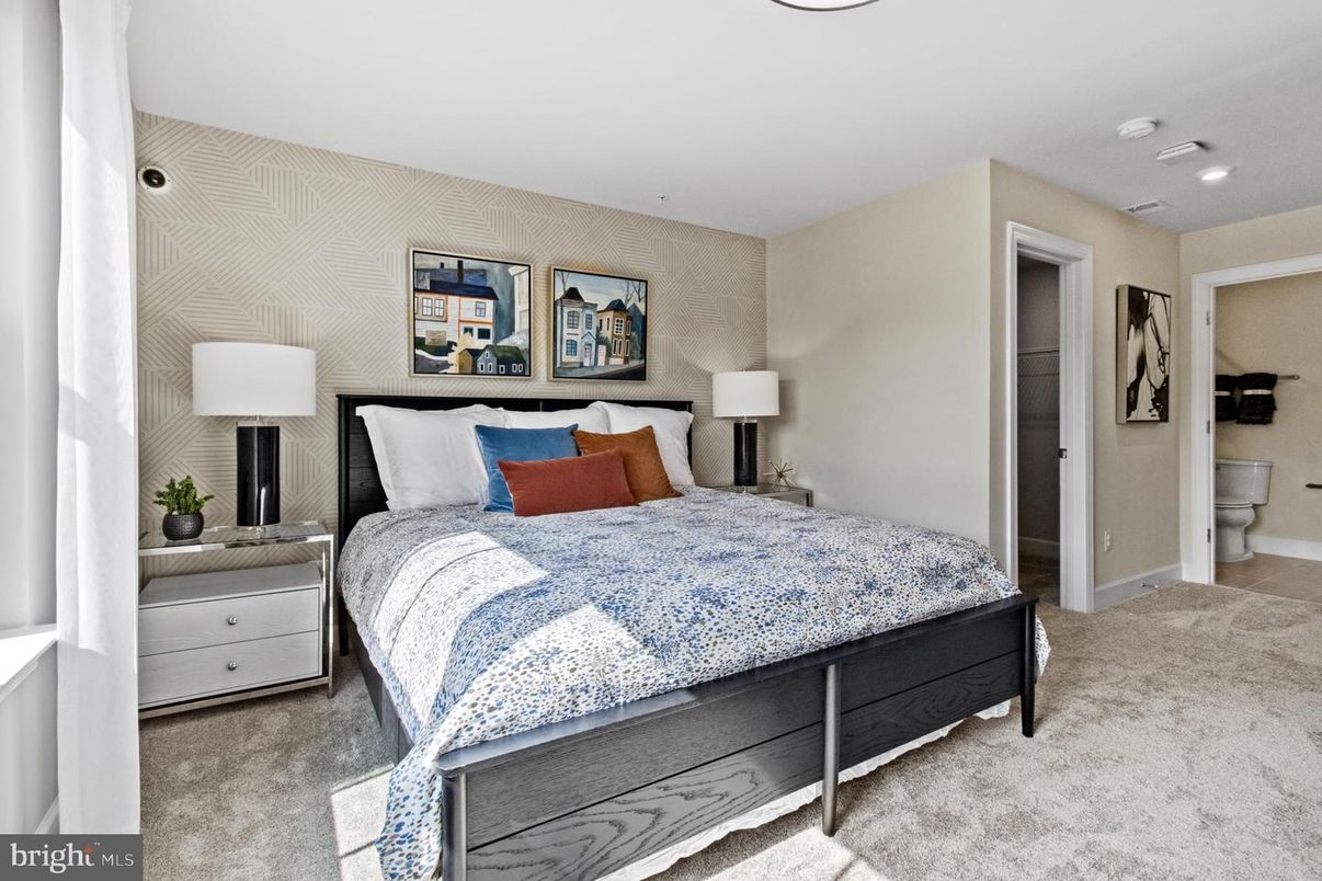 Bedroom, Interior, Recessed Lighting