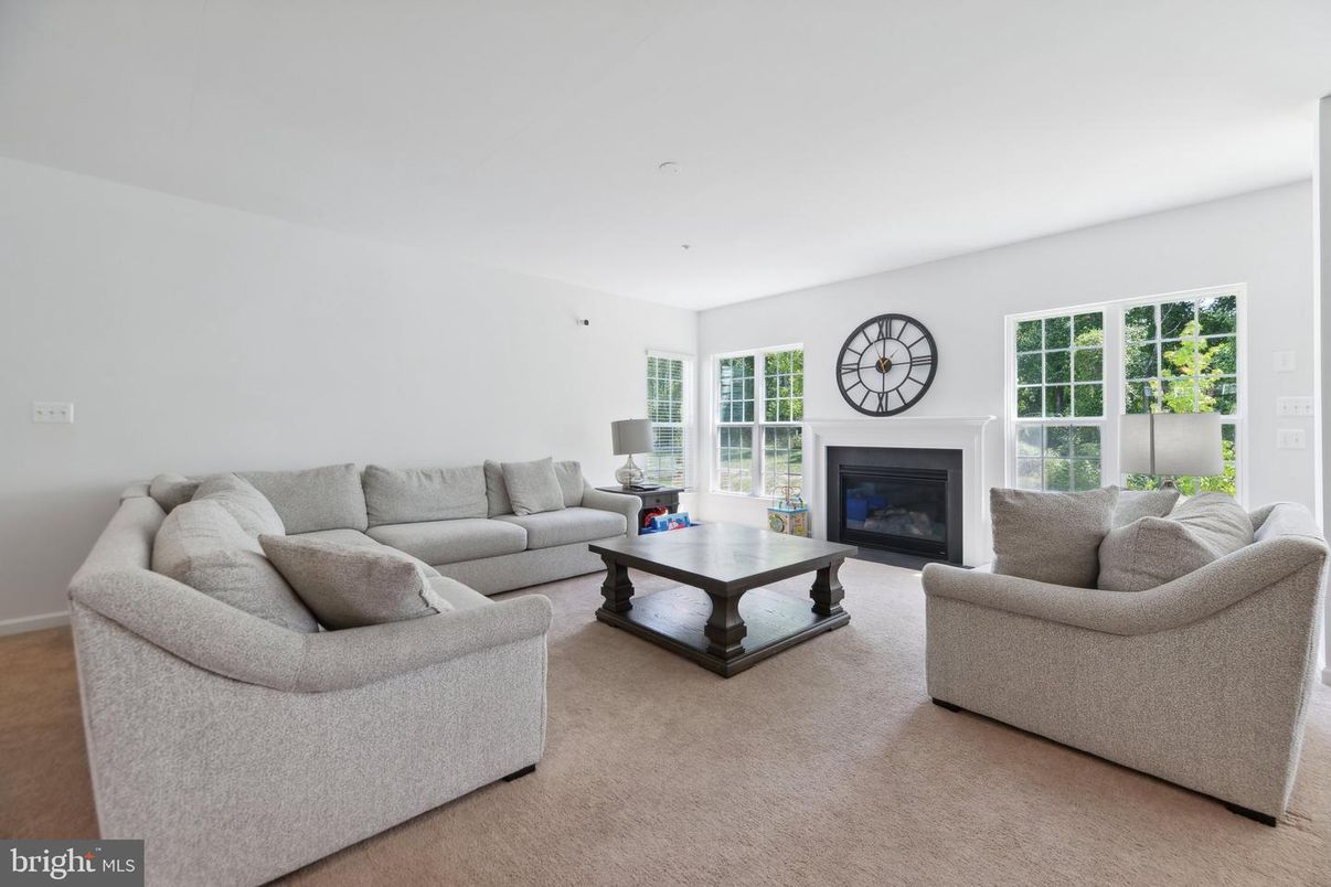 Fireplace, Interior, Living room
