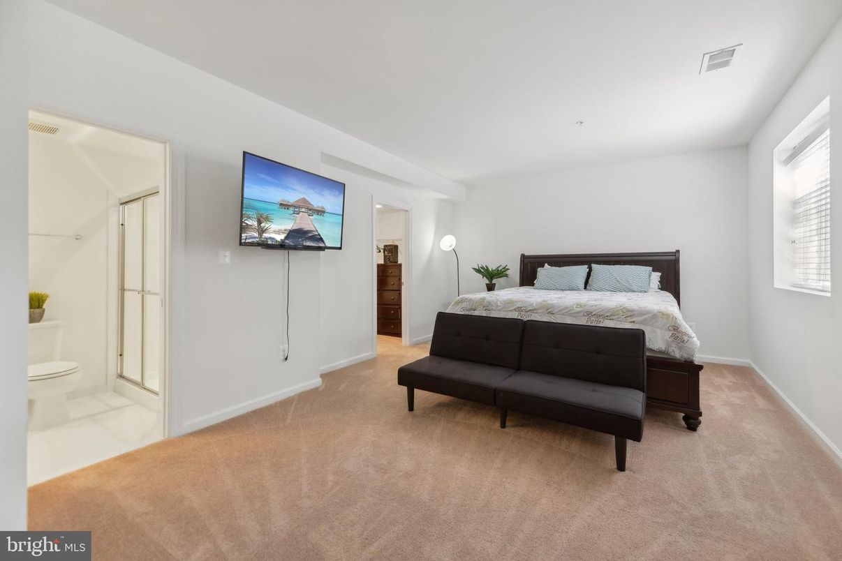Bathroom, Bedroom, Interior
