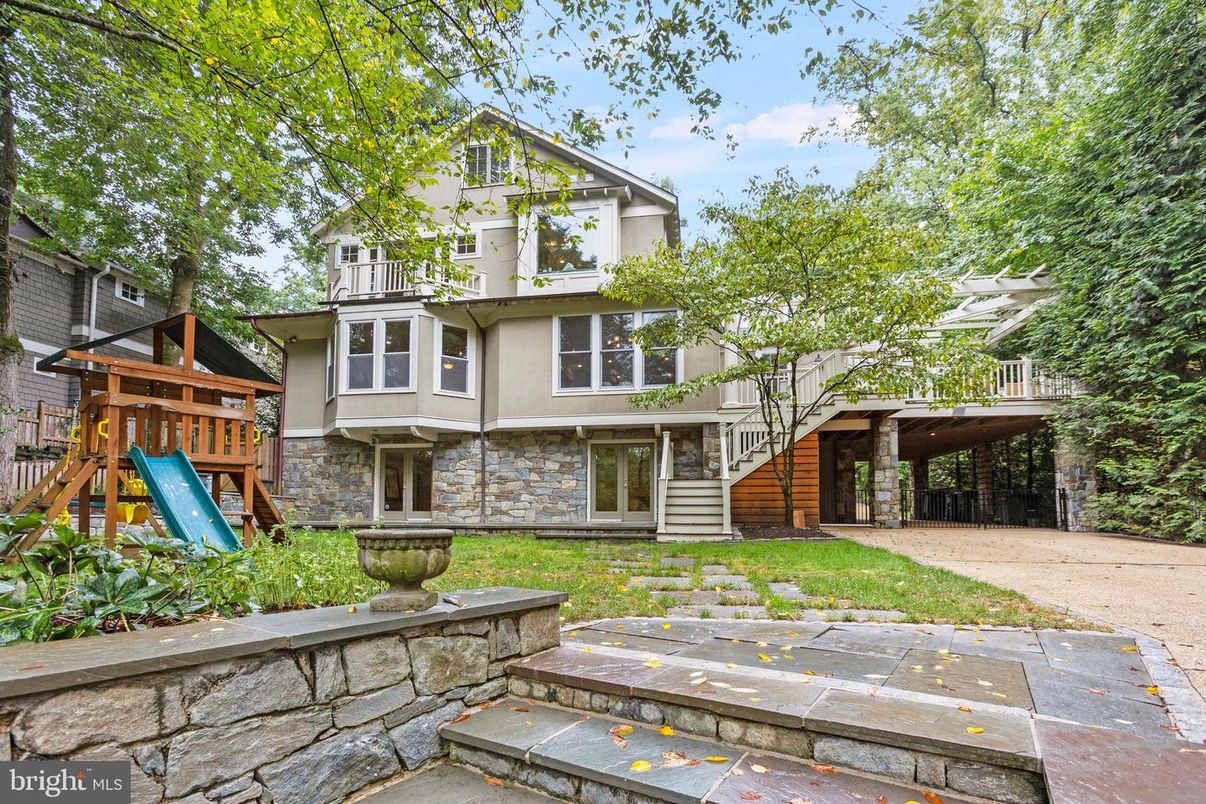 Backyard, Exterior, Playground