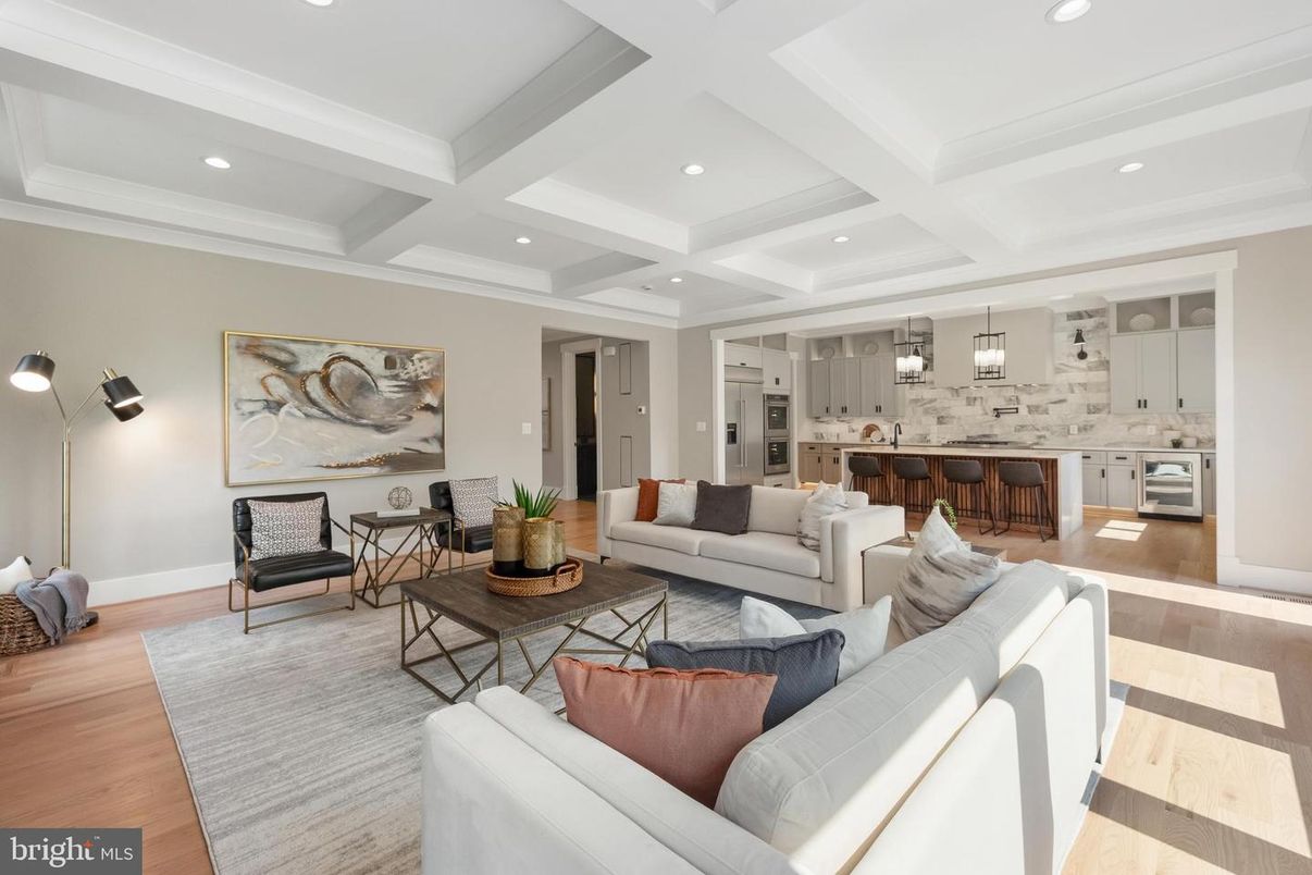 Interior, Kitchen, Living room, Pendant Lights, Recessed Lighting, Wood Texture Flooring