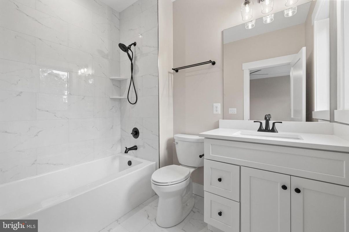 Bathroom, Interior, Marble, Marble Walls