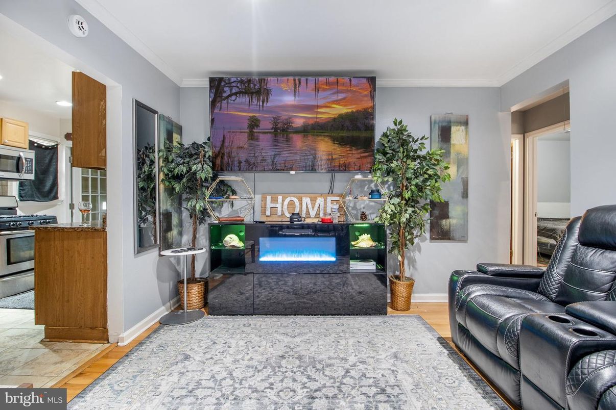 Home Theatre Room, Fireplace, Interior, Kitchen, Living room, Recessed Lighting, Wood Texture Flooring