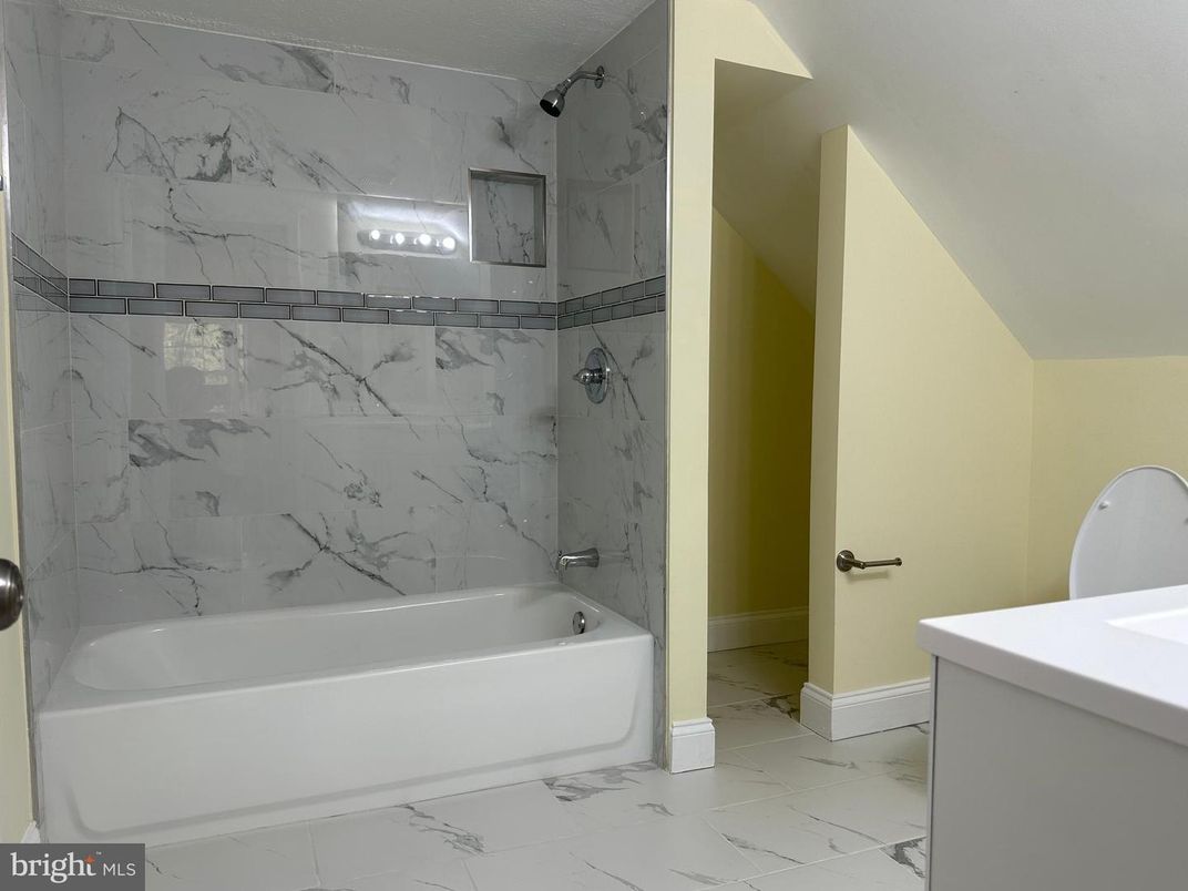 Bathroom, Interior, Marble, Marble Walls
