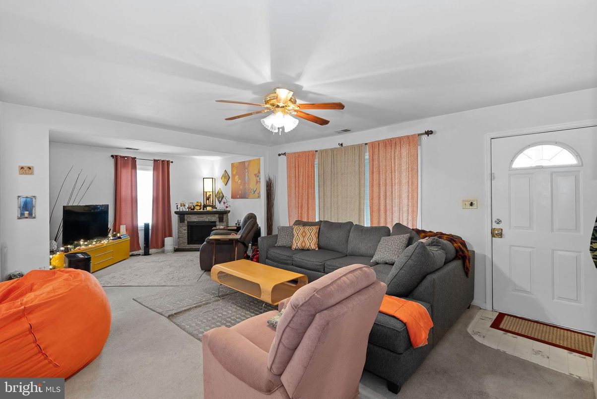 Fireplace, Interior, Living room