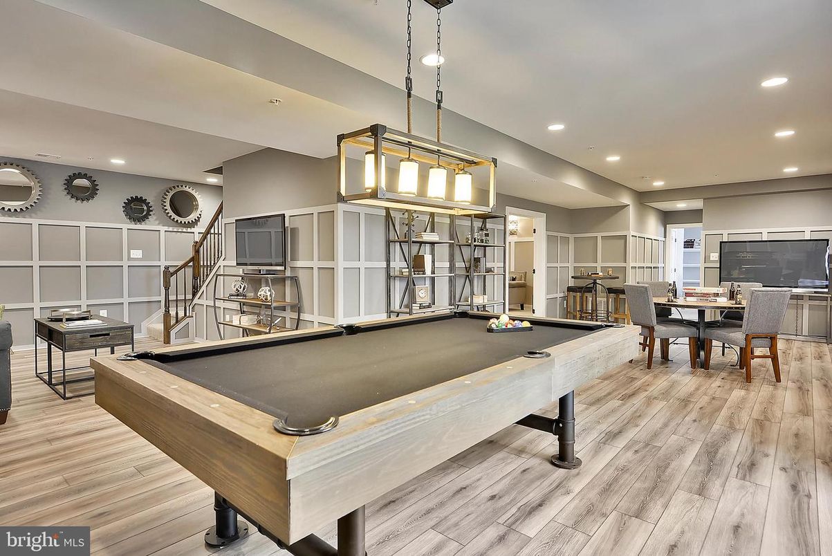 Billiard Table, Dining room, Game Room, Interior, Pendant Lights, Recessed Lighting, Wood Texture Flooring