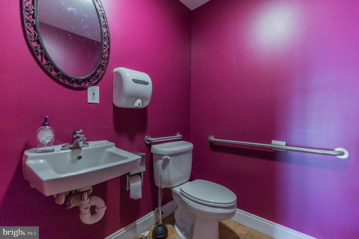 Bathroom, Interior