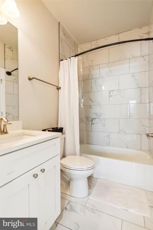 Bathroom, Interior, Marble, Marble Walls