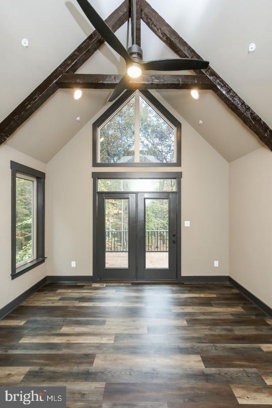 Empty room, Interior, Recessed Lighting, Wooden Beams, Wood Texture Flooring