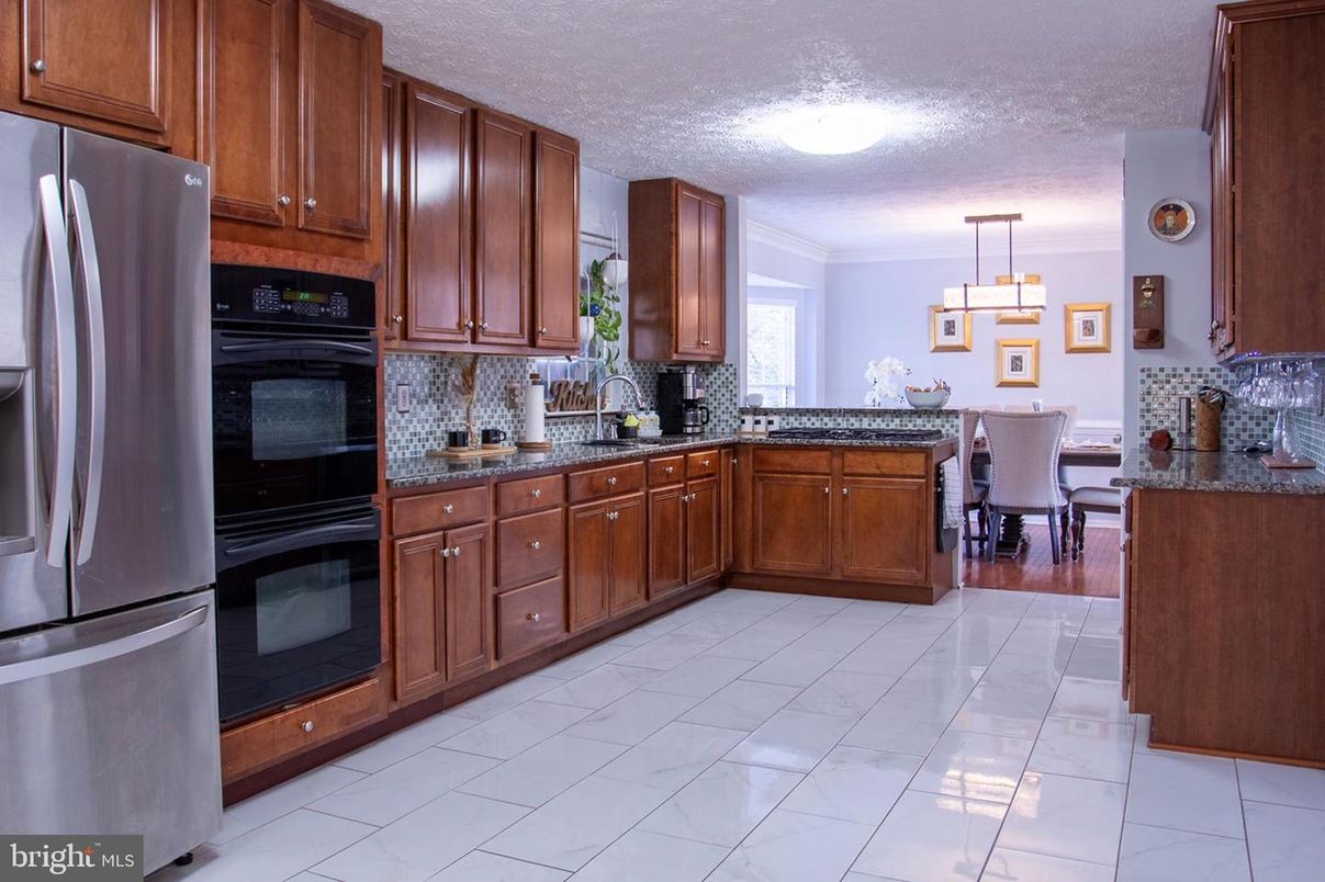 Dining room, Interior, Kitchen, Pendant Lights