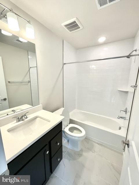 Bathroom, Dual Sink Vanities, Interior, Marble, Recessed Lighting