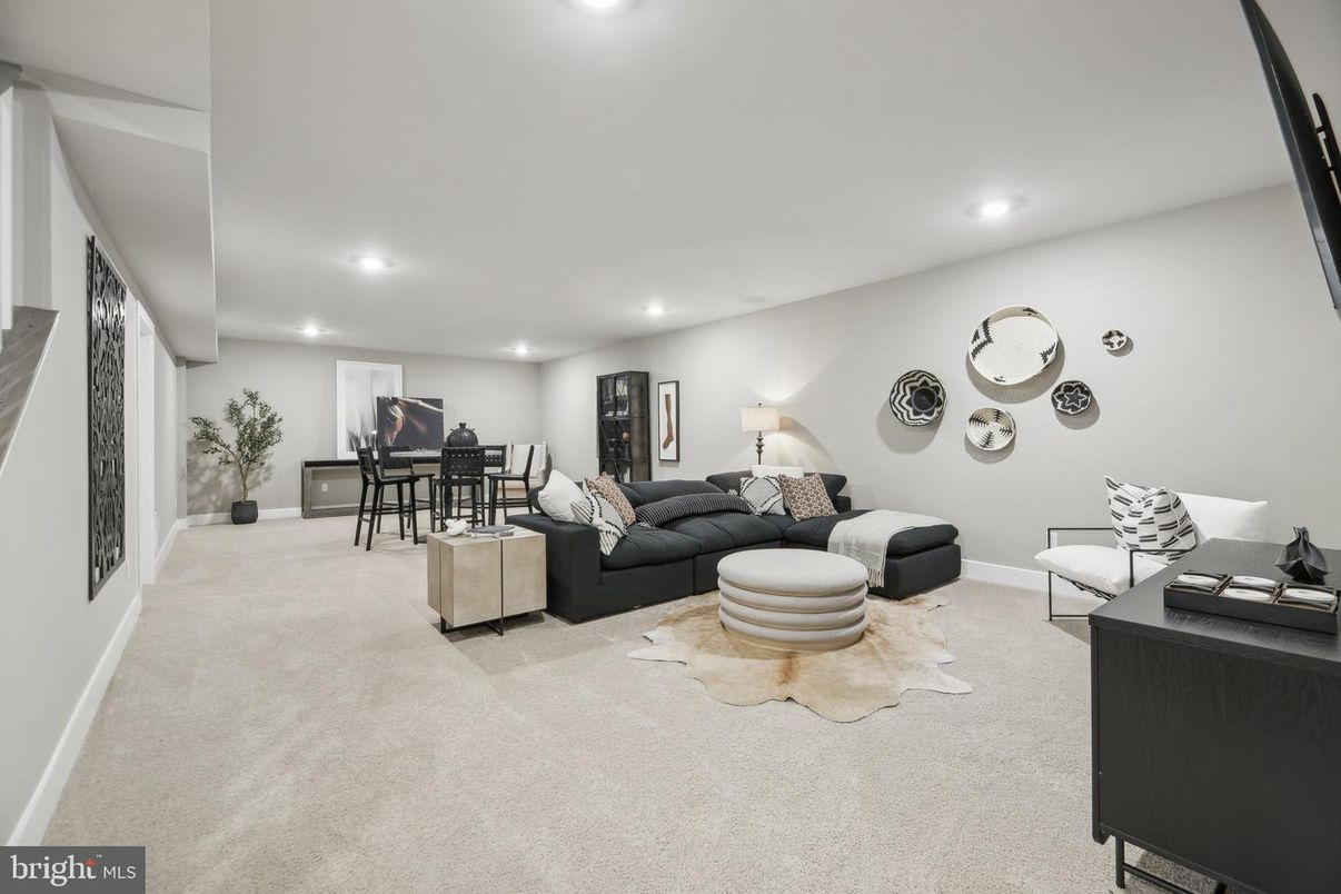 Interior, Living room, Recessed Lighting