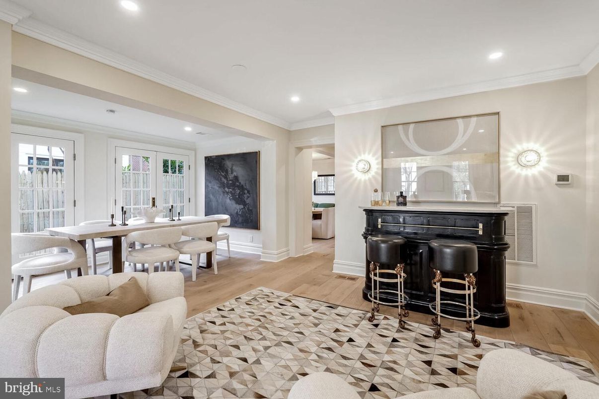 Dining room, Interior, Recessed Lighting, Wood Texture Flooring