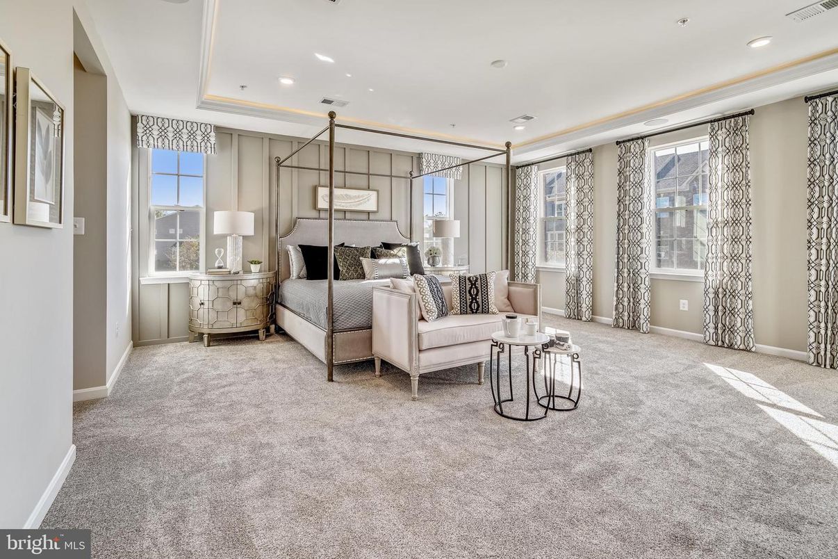 Bedroom, Interior, Recessed Lighting