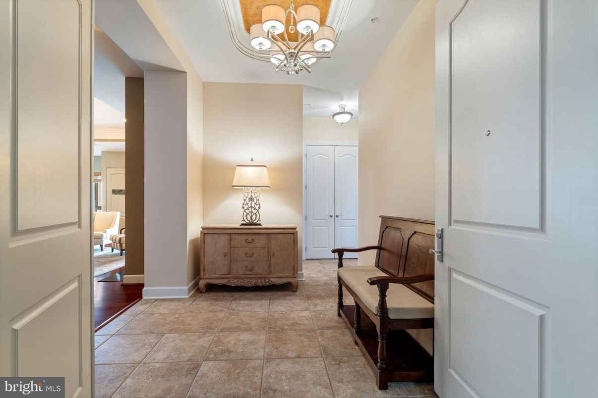 Chandelier, Interior, Wood Texture Flooring