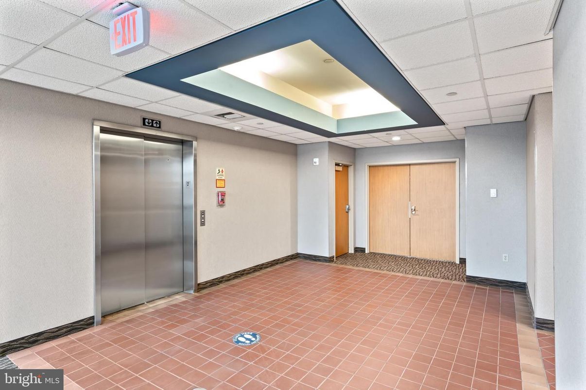 Elevator, Interior, Recessed Lighting