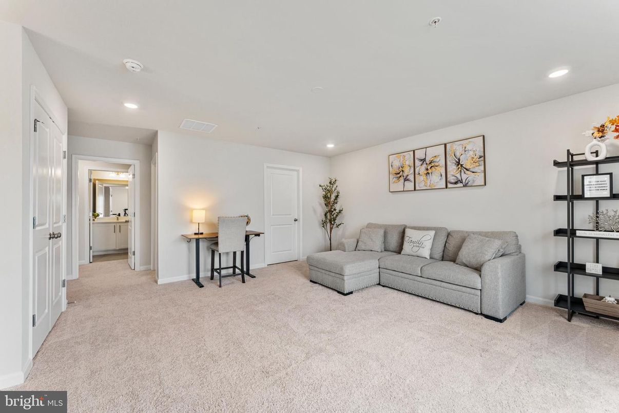 Interior, Recessed Lighting