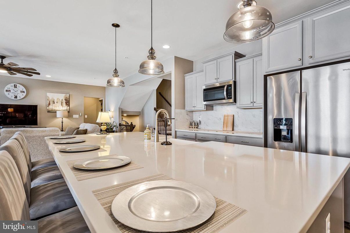 Interior, Kitchen, Pendant Lights, Recessed Lighting, Stainless Steel Appliances