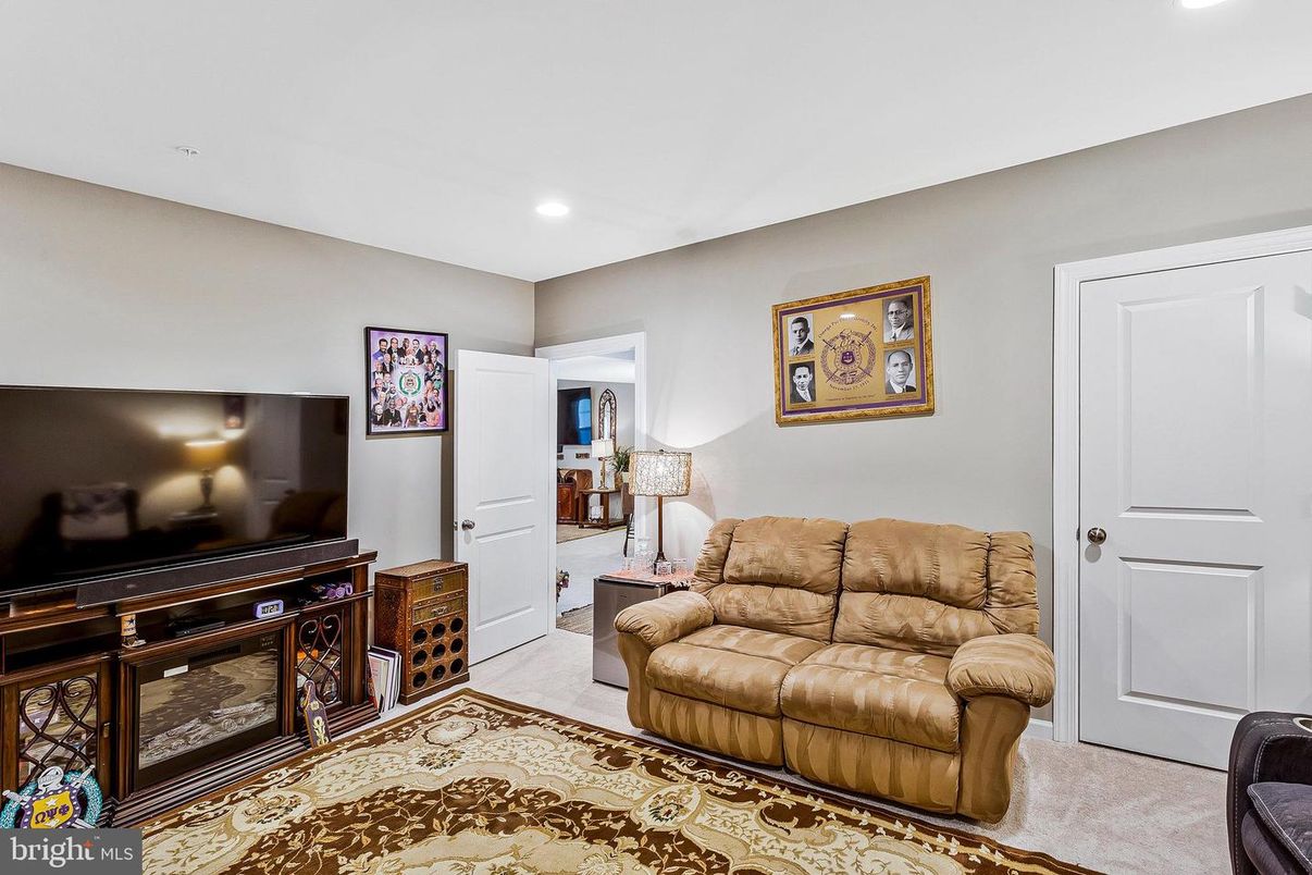 Interior, Living room, Recessed Lighting