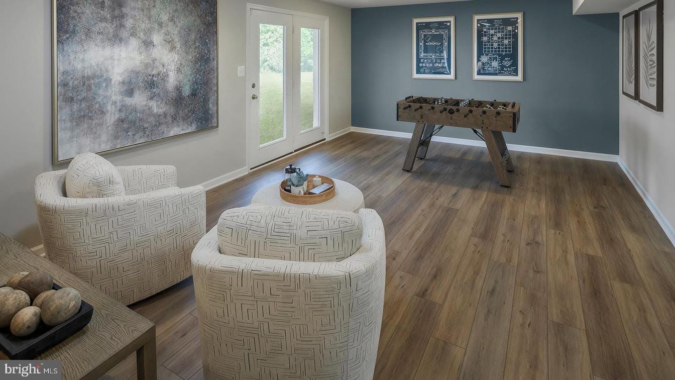 Game Room, Interior, Wood Texture Flooring