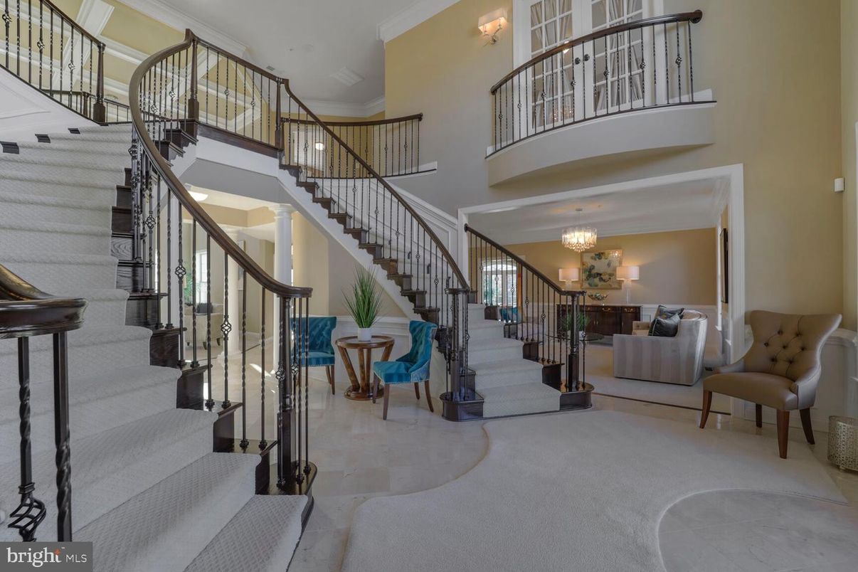 Chandelier, Interior, Recessed Lighting