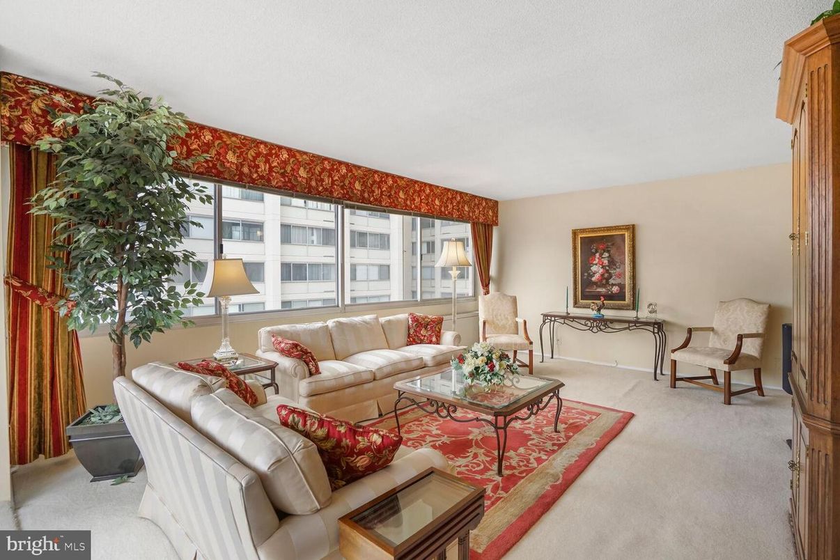 Interior, Living room
