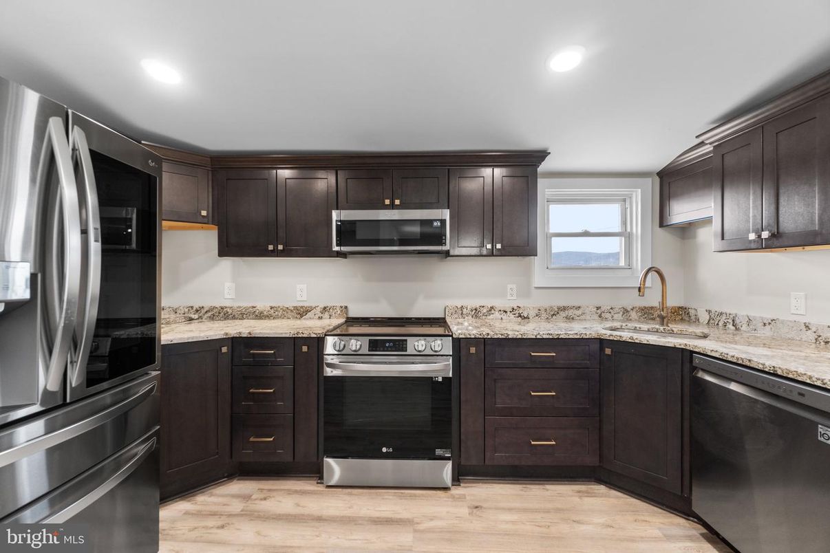 Interior, Kitchen, Recessed Lighting, Stainless Steel Appliances, Wood Texture Flooring