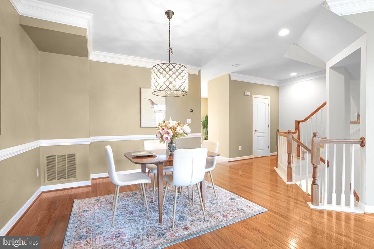 Dining room, Interior, Pendant Lights, Recessed Lighting, Wood Texture Flooring