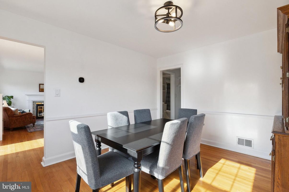 Dining room, Fireplace, Interior, Wood Texture Flooring