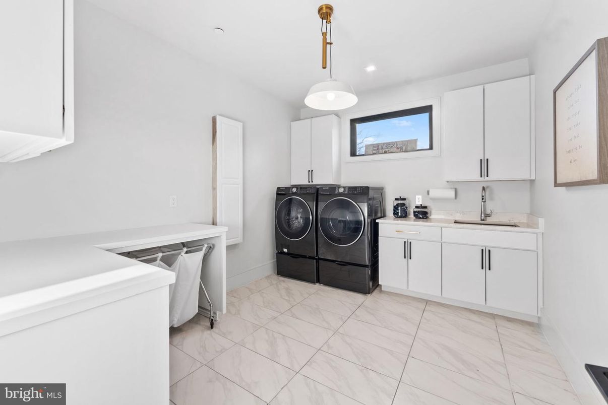 Interior, Pendant Lights, Recessed Lighting, Washer