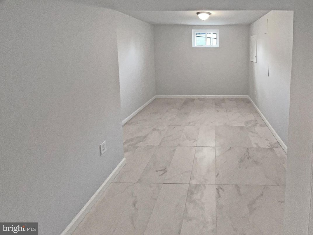 Empty room, Interior, Marble