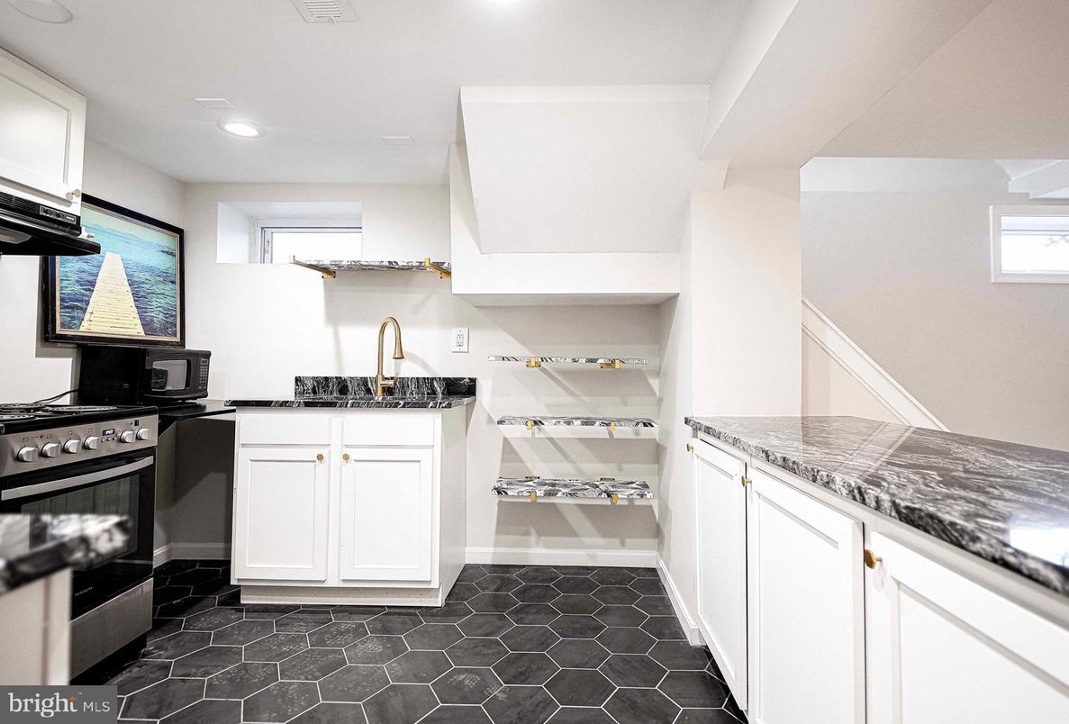 Interior, Kitchen, Recessed Lighting
