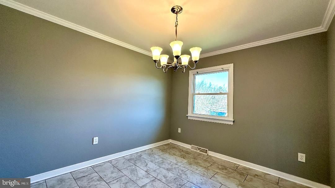 Chandelier, Empty room, Interior