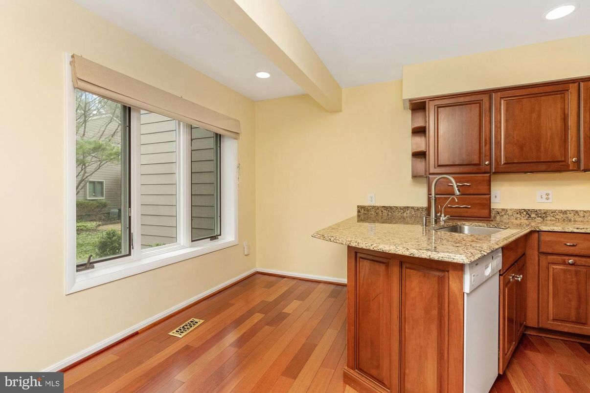 Interior, Kitchen, Recessed Lighting, Wood Texture Flooring