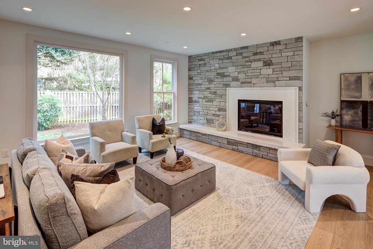 Fireplace, Interior, Living room, Recessed Lighting, Stone Walls, Wood Texture Flooring