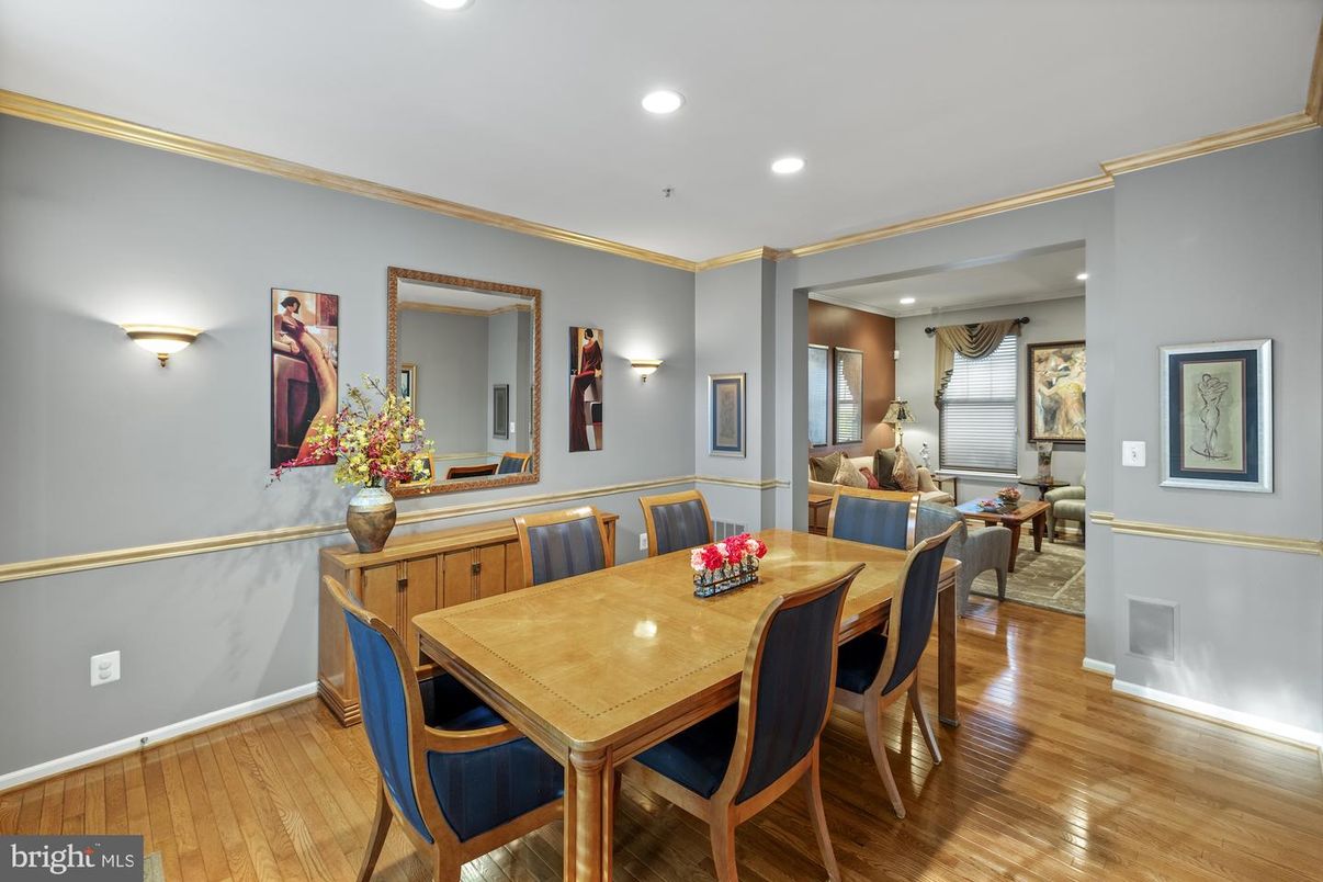Dining room, Interior, Recessed Lighting, Wood Texture Flooring