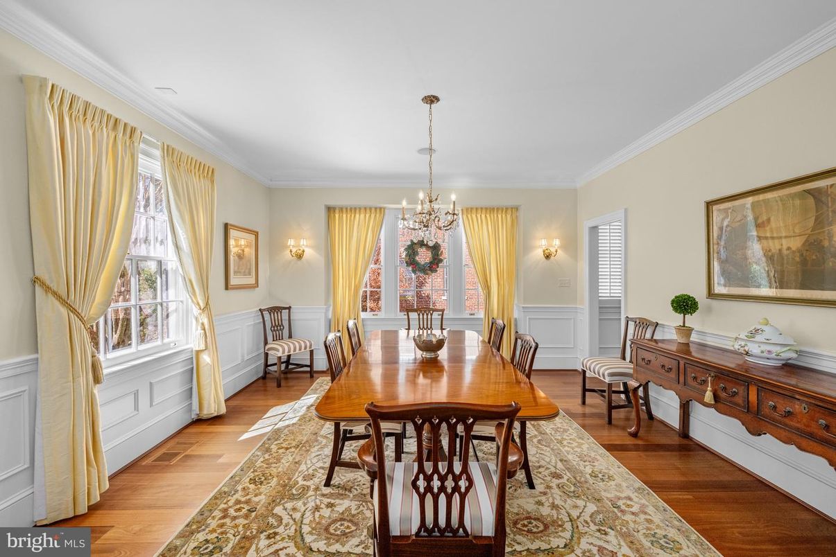Chandelier, Dining room, Interior, Wood Texture Flooring