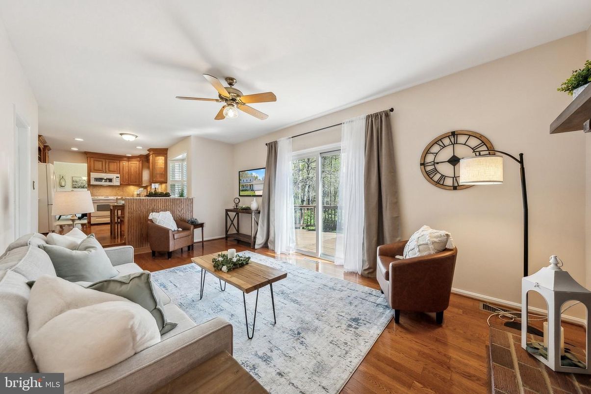 Interior, Kitchen, Living room, Recessed Lighting, Stainless Steel Appliances, Wood Texture Flooring