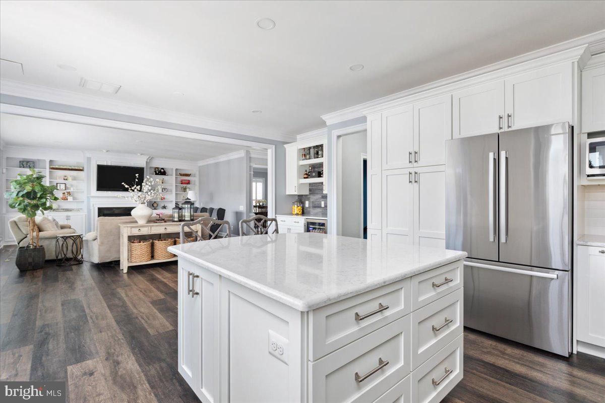 Interior, Kitchen, Living room, Recessed Lighting, Stainless Steel Appliances, Wood Texture Flooring
