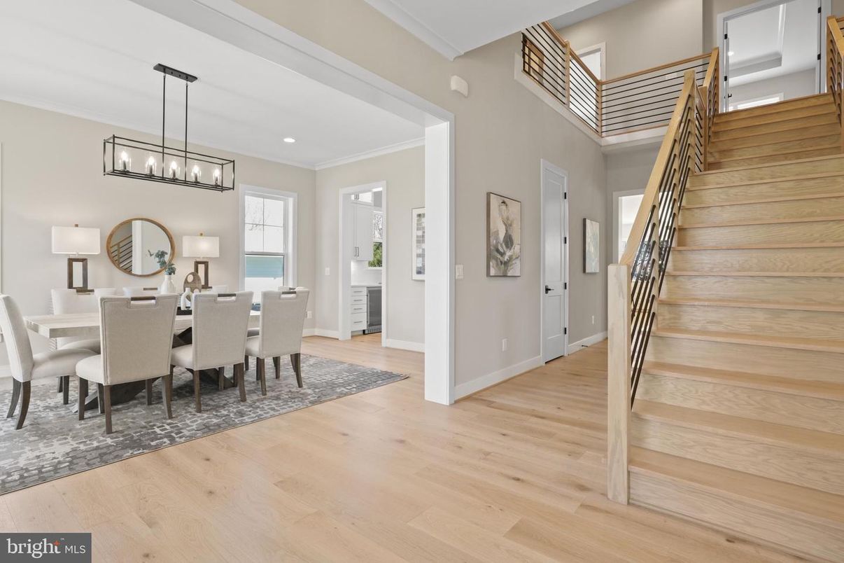Chandelier, Dining room, Interior, Pendant Lights, Recessed Lighting, Wood Texture Flooring