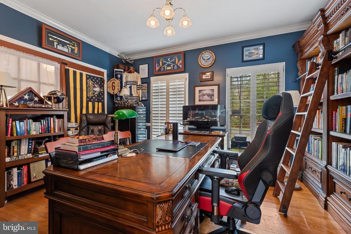 Home Office, Interior, Wood Texture Flooring