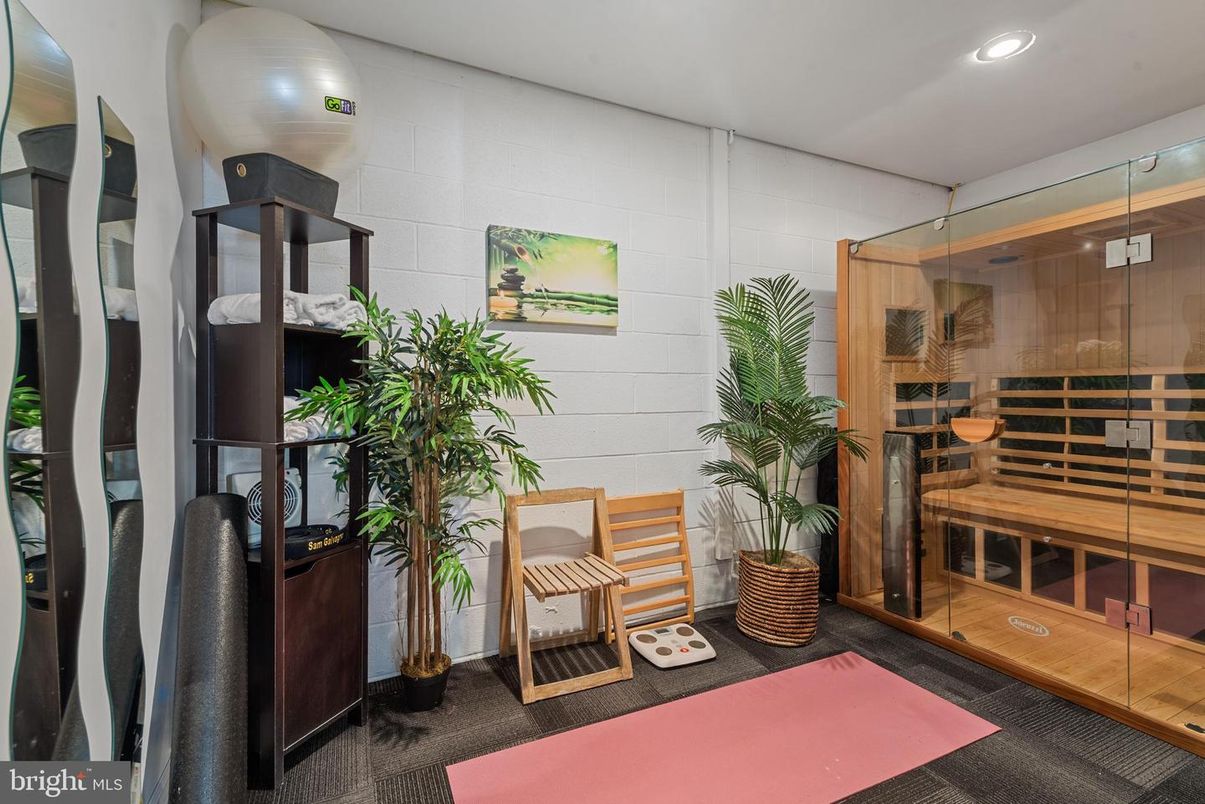 Interior, Recessed Lighting, Sauna Room