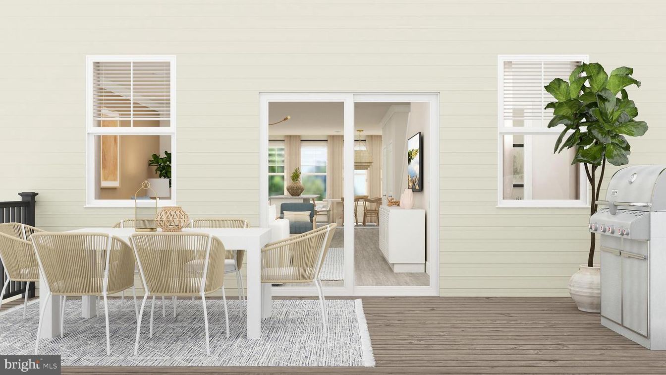 Dining room, Exterior