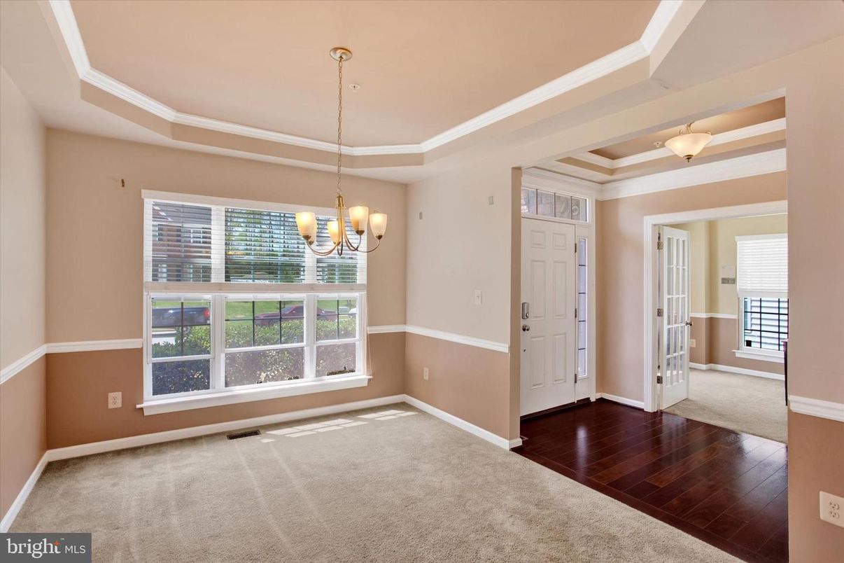 Chandelier, Empty room, Interior, Pendant Lights, Wood Texture Flooring