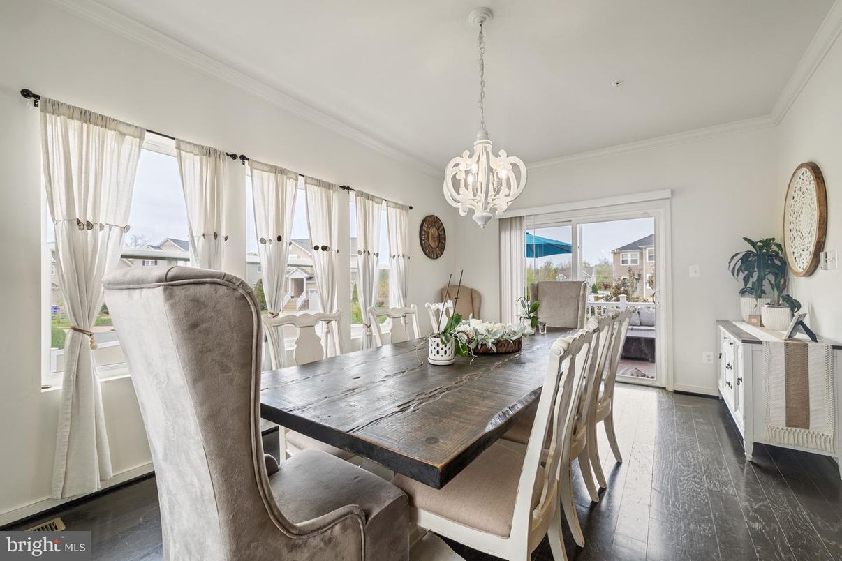 Chandelier, Dining room, Interior, Pendant Lights, Wood Texture Flooring