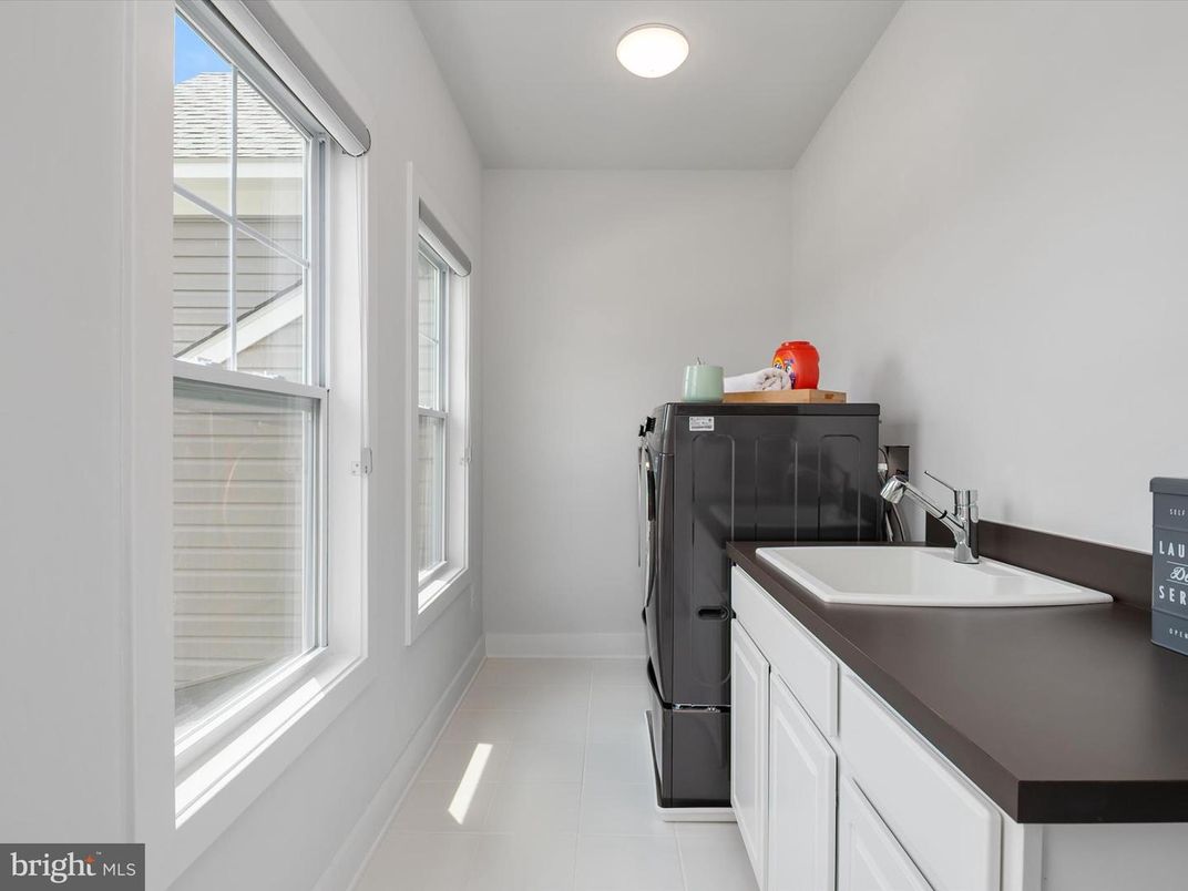 Interior, Recessed Lighting, Washer