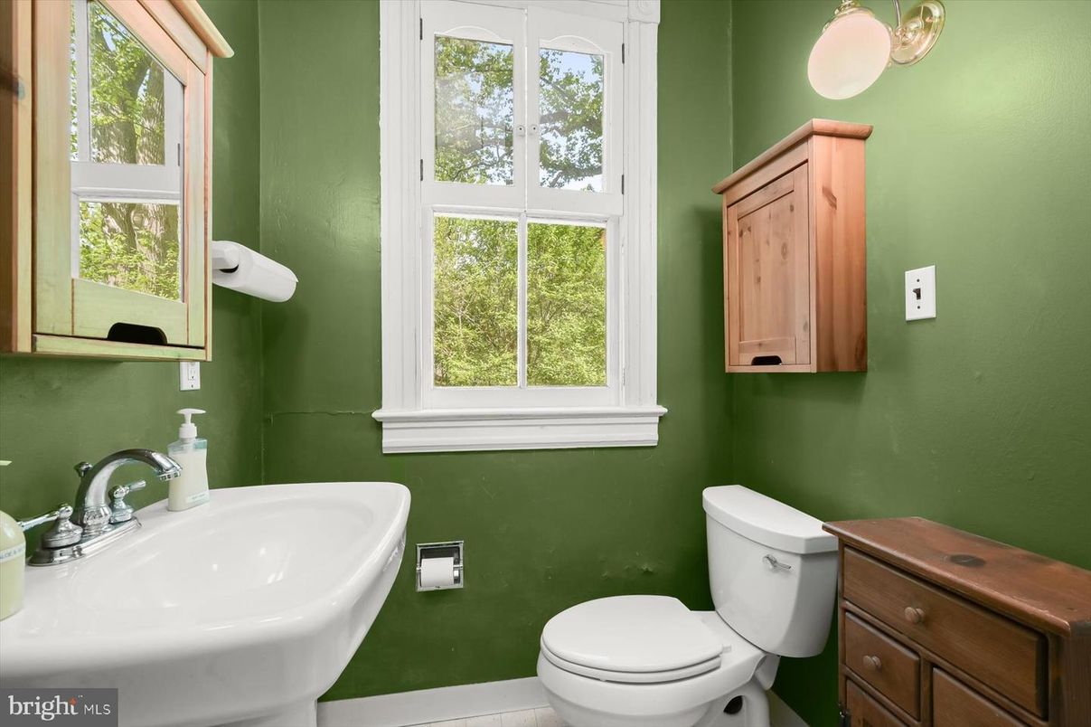 Bathroom, Interior