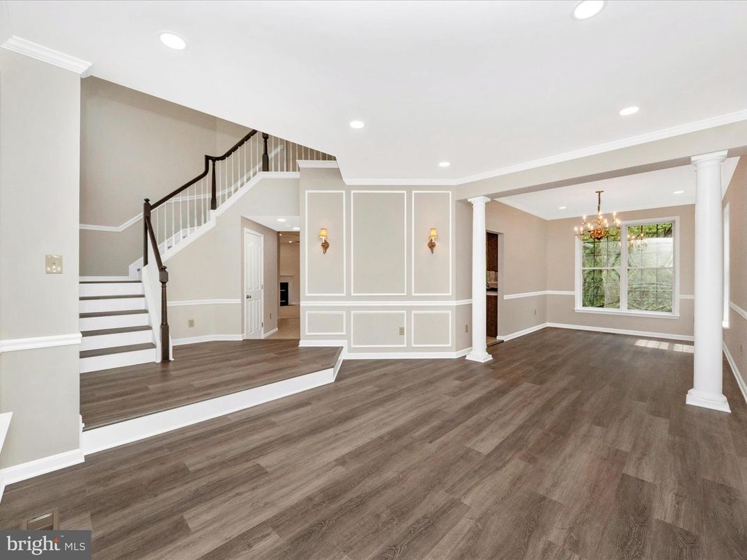 Chandelier, Interior, Recessed Lighting, Wood Texture Flooring
