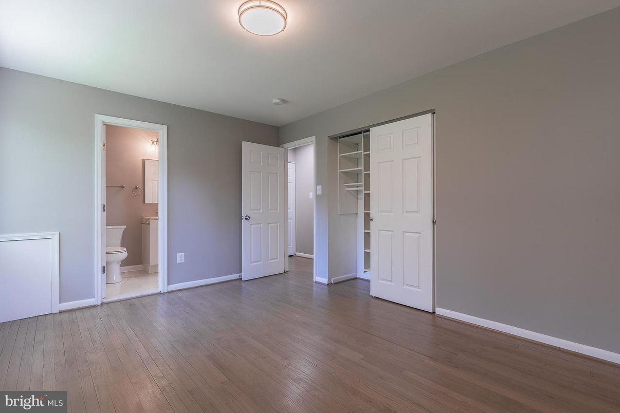 Bathroom, Empty room, Interior, Wood Texture Flooring