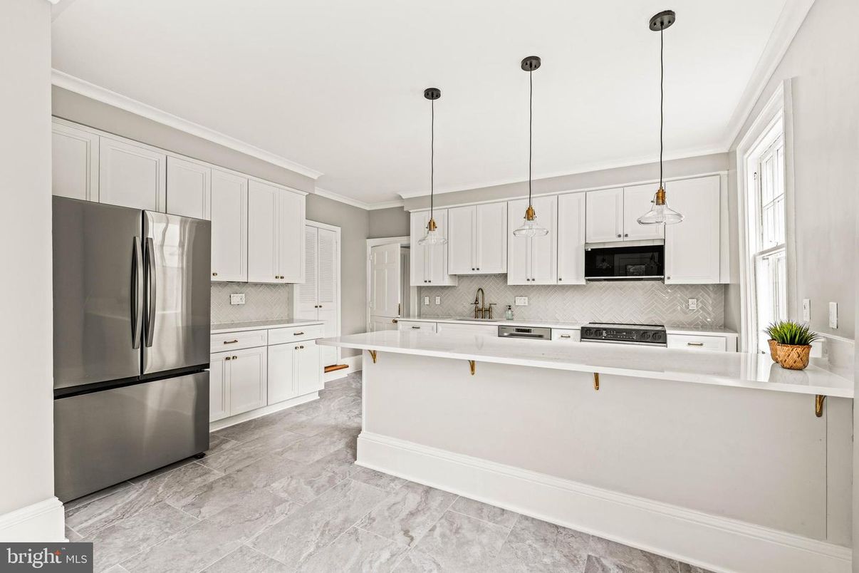 Interior, Kitchen, Pendant Lights